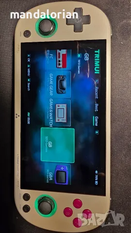  TRIMUI Smart Pro преносимата ретро конзола