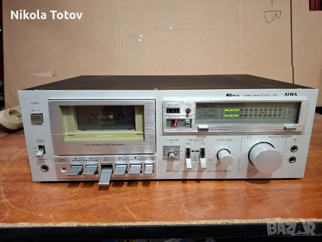 Продава се двуглав дек Aiwa AD-L300. 