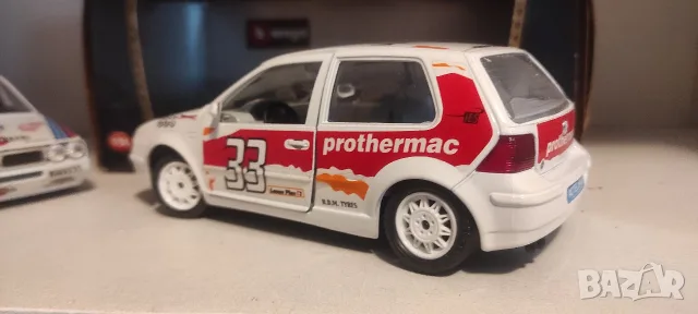 Volkswagen Golf lV Bburago 1:24, снимка 3 - Колекции - 56638752