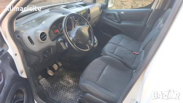 Пежо Партнер Товарен, снимка 6 - Автомобили и джипове - 56702872