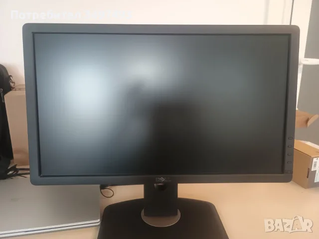 Монитор Dell P2012Ht 20" отлично състояние, снимка 3 - Монитори - 56707028