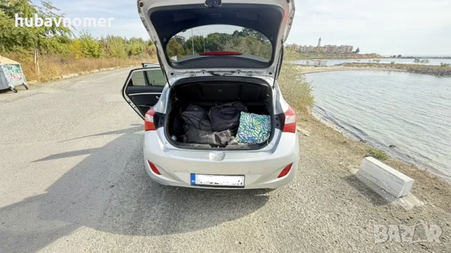   Продавам Hyndai i30 1.6, снимка 7 - Автомобили и джипове - 56745384