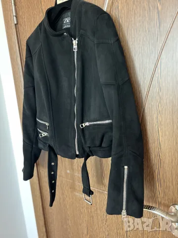велурено яке Zara , снимка 3 - Якета - 56655615