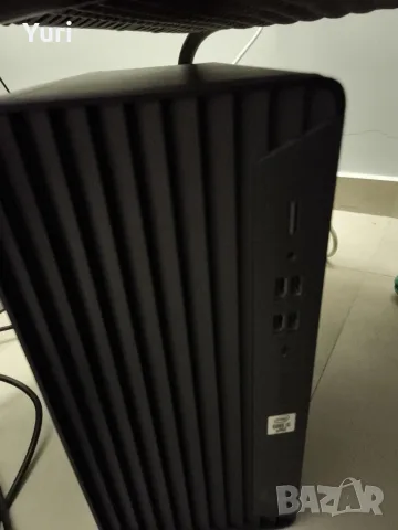 Продавам настолен компютър HP ProDesk 600 G6 Mt