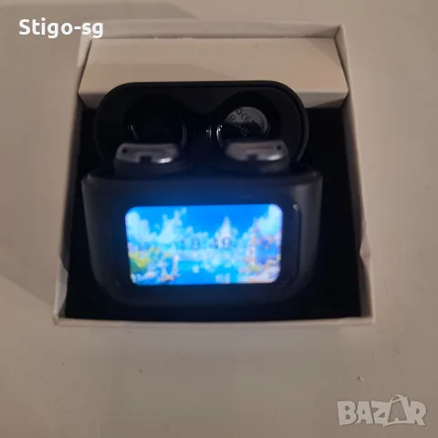 Нови Смарт Безжични Слушалки TWS с Тъчскрийн Дисплей (ANC / Bluetooth 5.3)