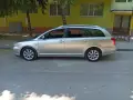 Тойота Авенсис 2.0 d4d, снимка 9