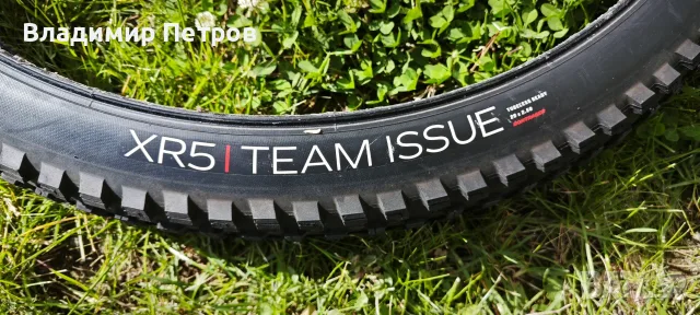 Гуми Bontrager XR5 Team Issue TLR MTB Tire 29х2,5'
