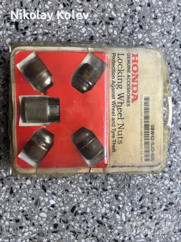 Секретни гайки Honda, снимка 2 - Аксесоари и консумативи - 56666699