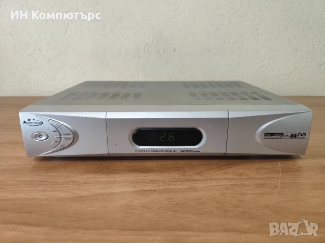 Продавам дигитален сателитен приемник DSR-8001