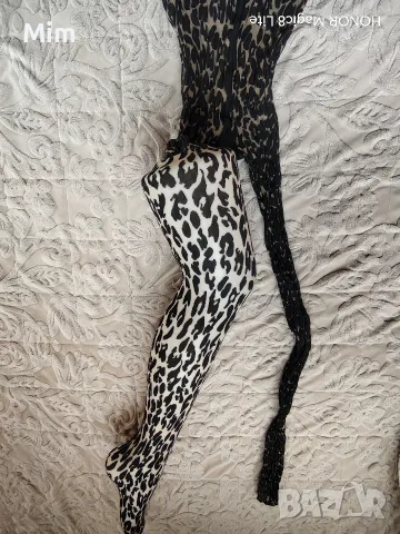  Резервирани Wolford M/XL Чорапогащник с релефни фигури 