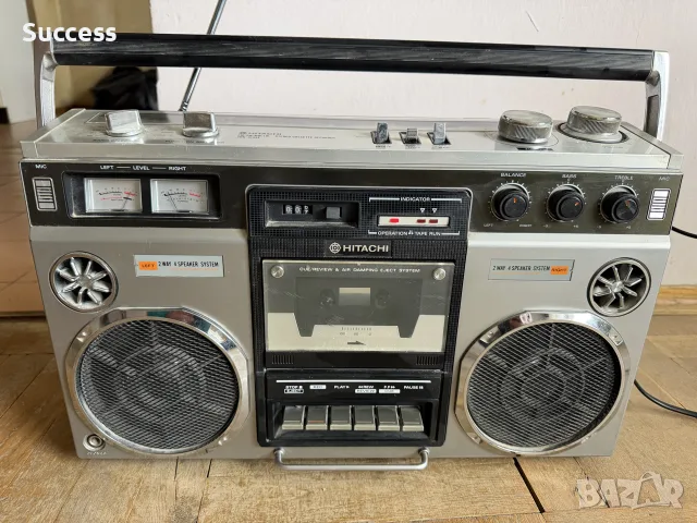 HITACHI TRK-8155E Lamborghini Boombox – Vintage, Made in Japan, колекционерски