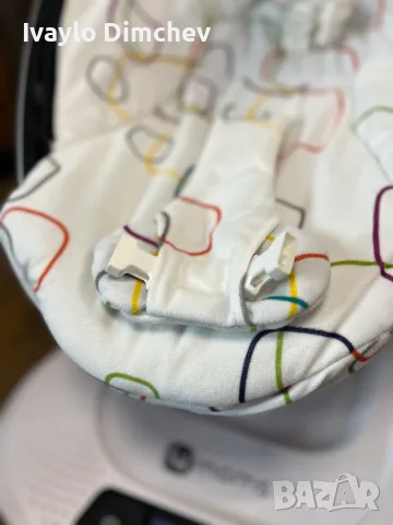 Електрическа бебешка люлка mamaRoo 4.0, снимка 4 - Детски люлки - 56642374
