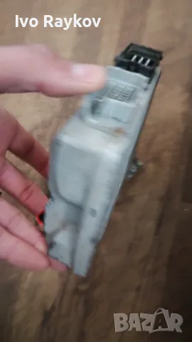 Vega 4 , ECU , Gaz за 4 цил., снимка 2 - Части - 56569472