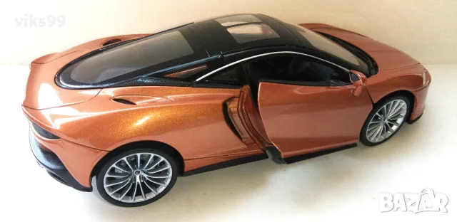 McLaren GT Welly 24105 - Мащаб 1:24, снимка 5 - Колекции - 55969814