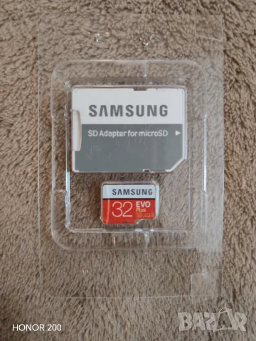Памет карта 32 GB. 