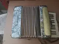Акордеон FEROTTI  40 баса , с куфар, снимка 7