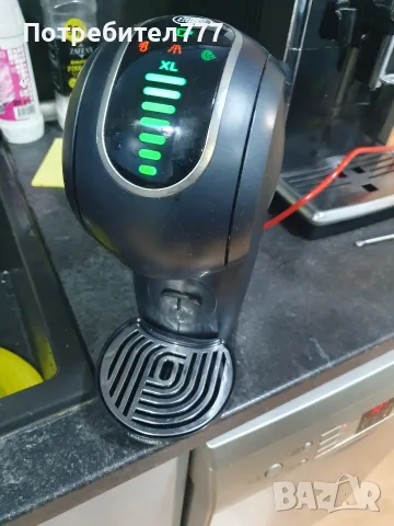 кафе машина с  капсули  DOLCE Gusto 