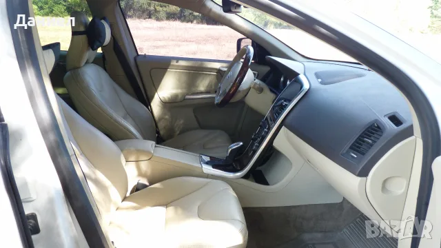 2013 Volvo XC60 T6 AWD, снимка 6 - Автомобили и джипове - 56700635