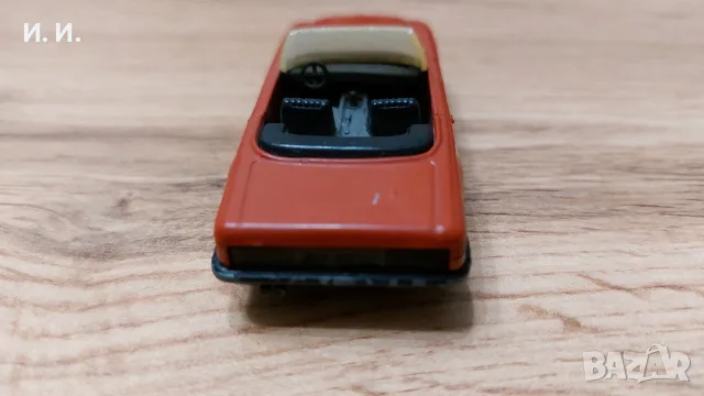 Български Мачбокс Dinky Mercedes 350 SL, снимка 4 - Колекции - 56692016