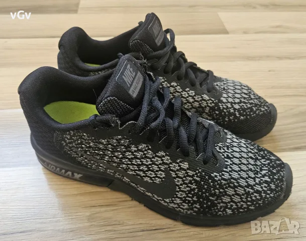 Дамски маратонки Nike Air Max Sequent 2 S - 37,5, снимка 2 - Маратонки - 56645338