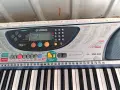 Синтезатор Yamaha PSR-240, снимка 2