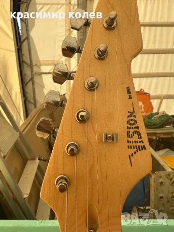 електрическа китара тип Stratocaster "Vision by MSA", снимка 3 - Китари - 56583082