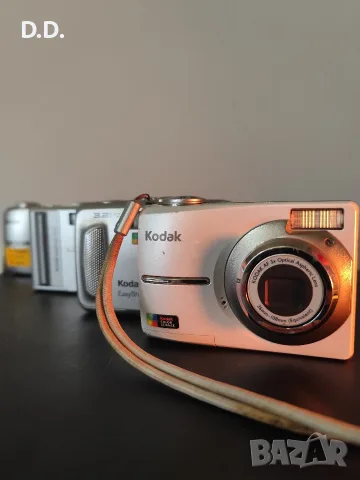 Дигитални фотоапарати Kodak Easyshare 4 броя