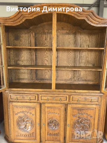 Витрина МАСИВ дърворезба, снимка 6 - Секции и витрини - 56586284