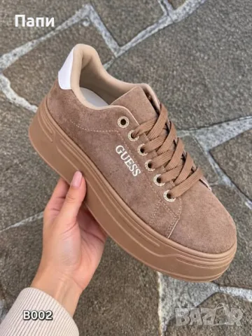 Дамски сникърси Guess в кафяво , снимка 3 - Маратонки - 56634799