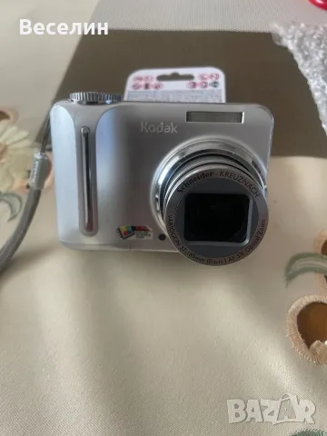 Продавам фотоапарат Кодак цена 30€