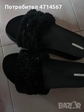Чехли на Bershka, снимка 3 - Чехли - 56594109