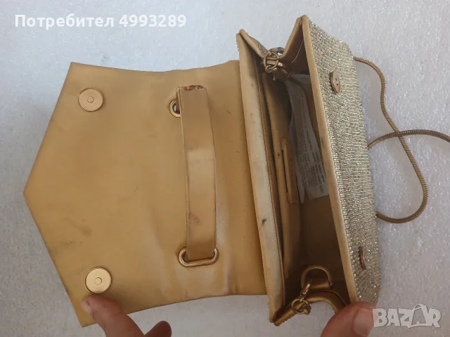 Златна чантичка ZARA , снимка 3 - Чанти - 56711770