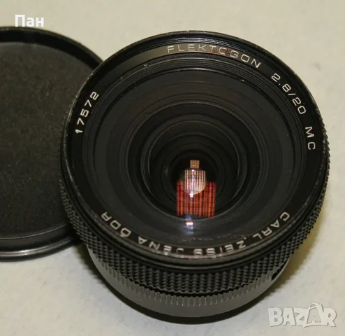 Обектив Flektogon 20mm F2.8 на М42