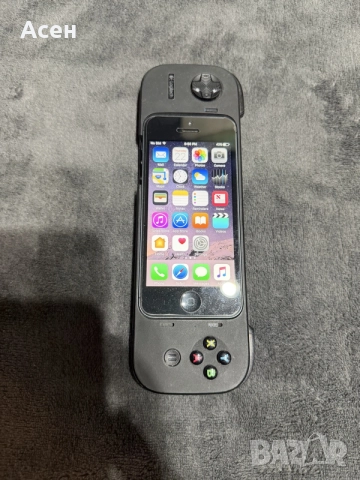 iPhone 5 Със джойстик за игра 