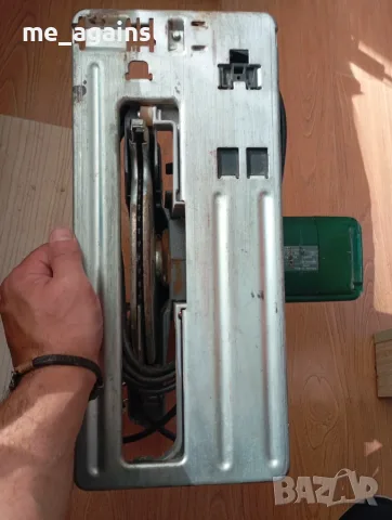 Ръчен циркуляр Bosch 1200 W, снимка 4 - Други инструменти - 56609204