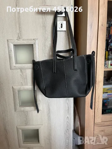 Продавам малка дамска чанта, снимка 2 - Чанти - 56592376