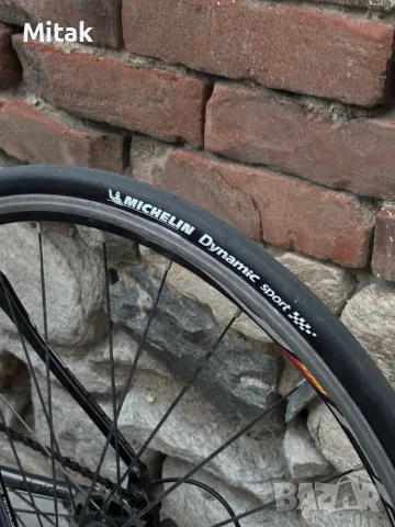 Шосеен Велосипед Specialized, снимка 4 - Велосипеди - 56742819