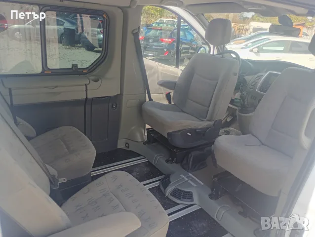 Renault Traffic 2.0dci 6+1 Generation ,Navi, снимка 13 - Бусове и автобуси - 56556763