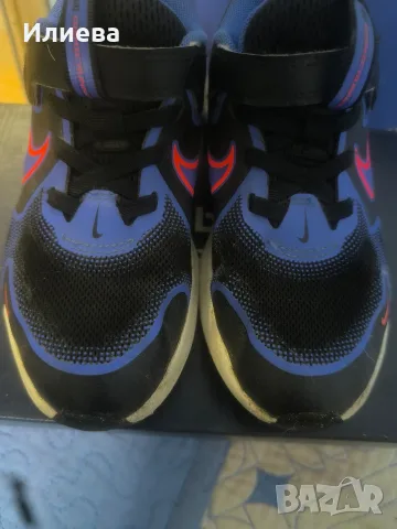 Nike Cosmic Runner., снимка 5 - Детски маратонки - 56592744