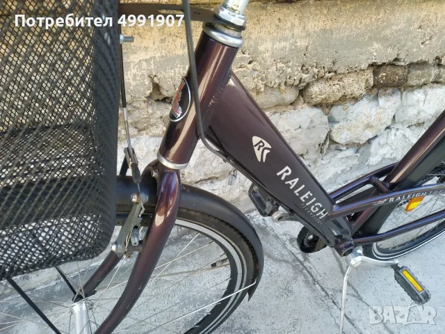 Дамски велосипед Raleigh 28 цола, снимка 3 - Велосипеди - 56691877