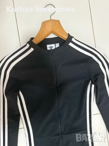 Оригинален гащеризон Adidas, снимка 2 - Спортни екипи - 56577713