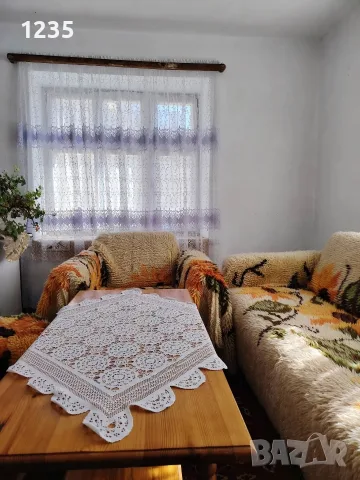 Къща на два етажа с двор , снимка 9 - Къщи - 56552782