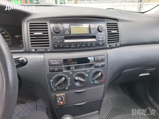 Toyota Corolla D4D 2.0 Hatchback, снимка 6 - Автомобили и джипове - 56648610