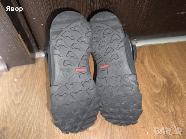 Зимни Adidas Terex , снимка 4 - Детски боти и ботуши - 56744863