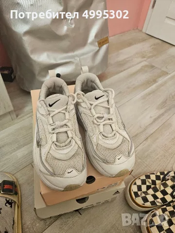 Маратонки NIKE Air Max Bliss 38 , снимка 3 - Маратонки - 56740812