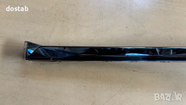 Интериорна лайсна за BMW 7 G70 led , снимка 2 - Части - 56586036