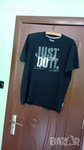 Черна блуза Nike, снимка 4 - Блузи - 56747115