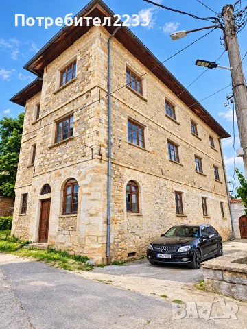 Продавам  каменна къща до Ски Пистите на к.к. Пампорово 3ет. по 150кв.м  / РЗП - 450кв.м/ двор - 390