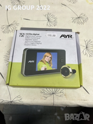 AYR 752 – дигитална шпионка за врата с 3.2” LCD дисплей