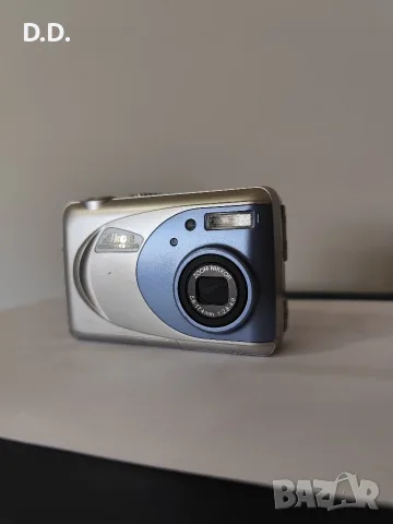 Nikon Coolpix 2000 - ретро дигитален фотоапарат 